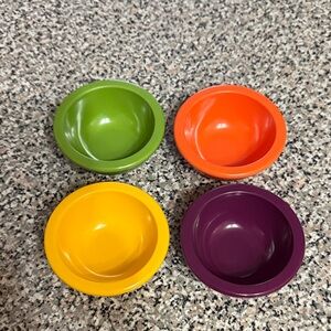 Vintage Zak Designs Set of 4 Colorful Bowls